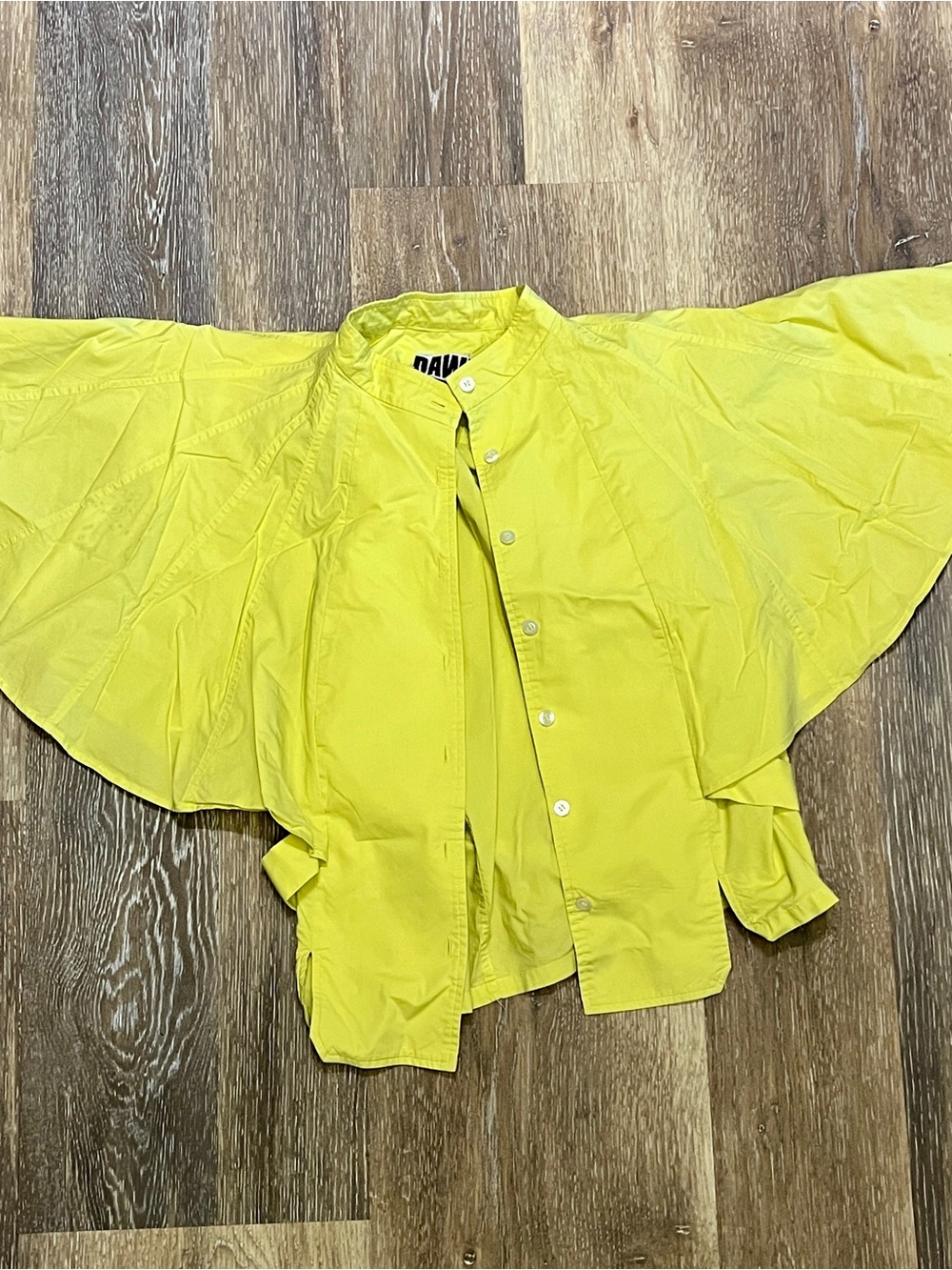 DAWEI Acid Yellow button up winged shirt